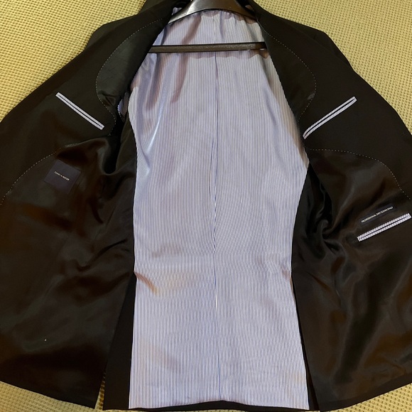 🔥Tommy Hilfiger mens Wool Med 39R Suit - Picture 5 of 8